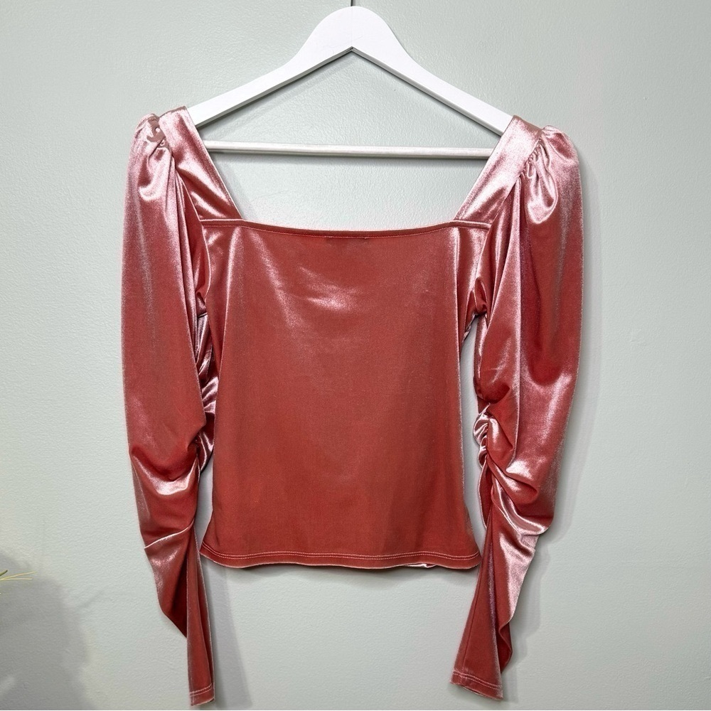Express Pink Velvet Ruched Puff Long Sleeve Crop Top XS - Picture 13 of 14